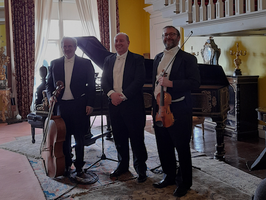 The Meiningen Trio at the end of a successful recording session